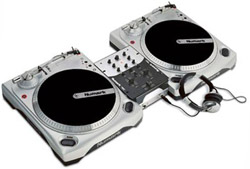 Numark DJinaBoxV6